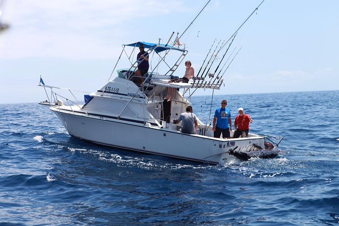 Pesca sportiva tra amici